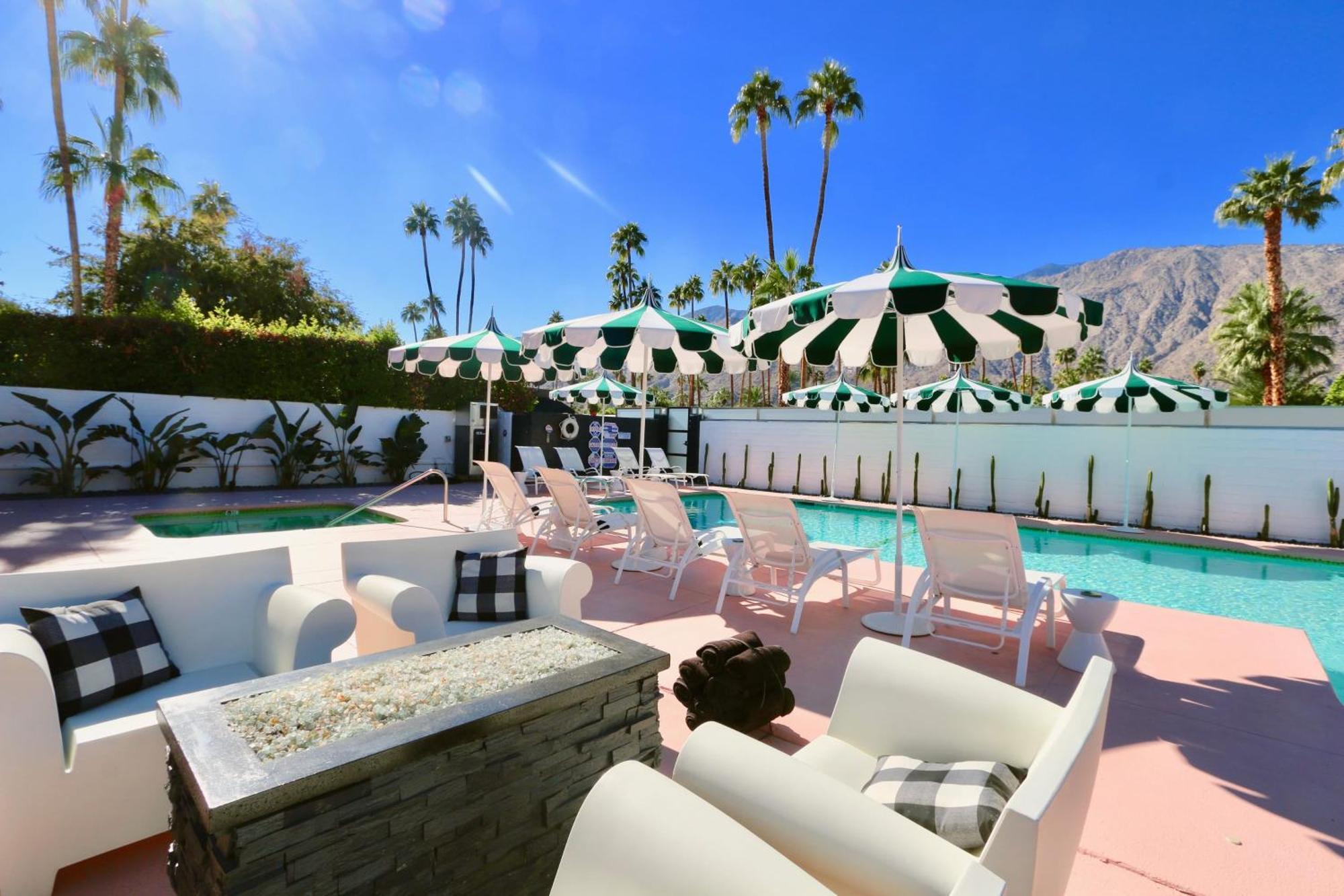 The Marley Hotel By Avantstay Classic Palm Springs Hotel W Pool Hot Tub Exterior photo